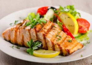 coho salmon with salad